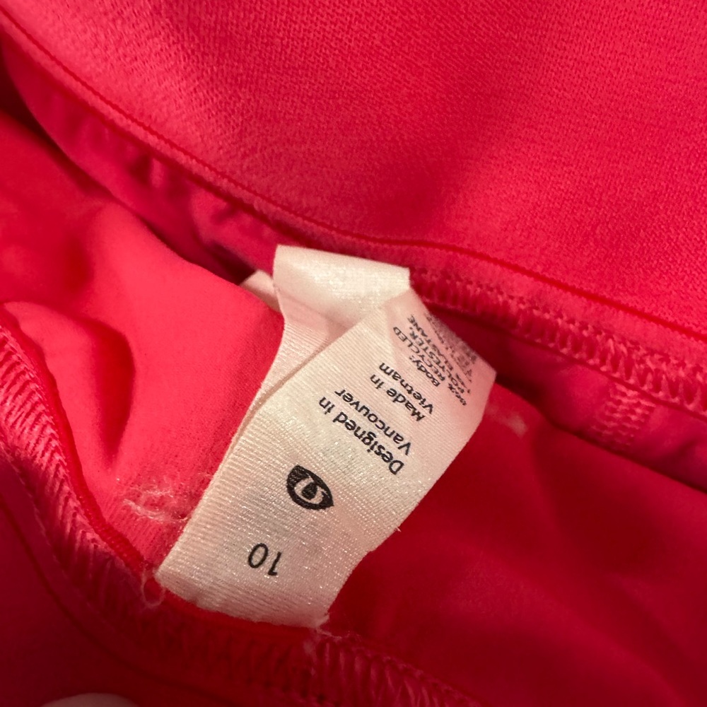 Lululemon fuchsia pink tennis skirt with built in shorts - Picture 2 of 13